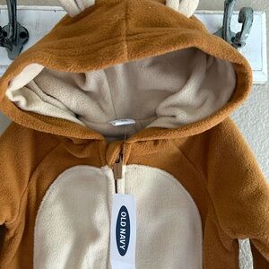 Old Navy Teddy Bear suit.  NWT adorable 3 - 6 months zipper Halloween Costume